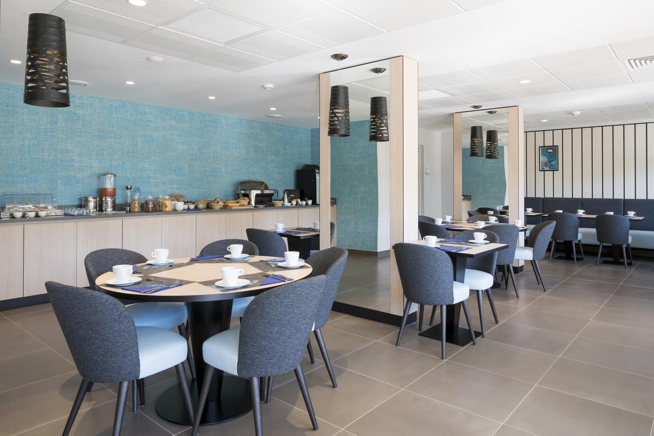 בלרוק-לה-באינס Logis Hotel Les Pins - Operalia מראה חיצוני תמונה
